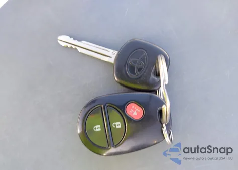 2015 Toyota Tundra Sr5 5.7L V8 z USA, uszkodzony, nr VIN 5TFRY5F11FX185561